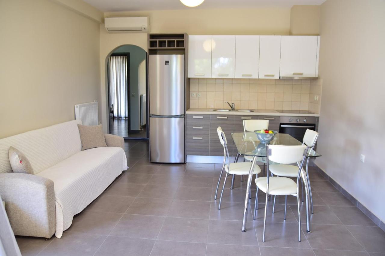 D'Angelos Apartments Karavomylos Luaran gambar